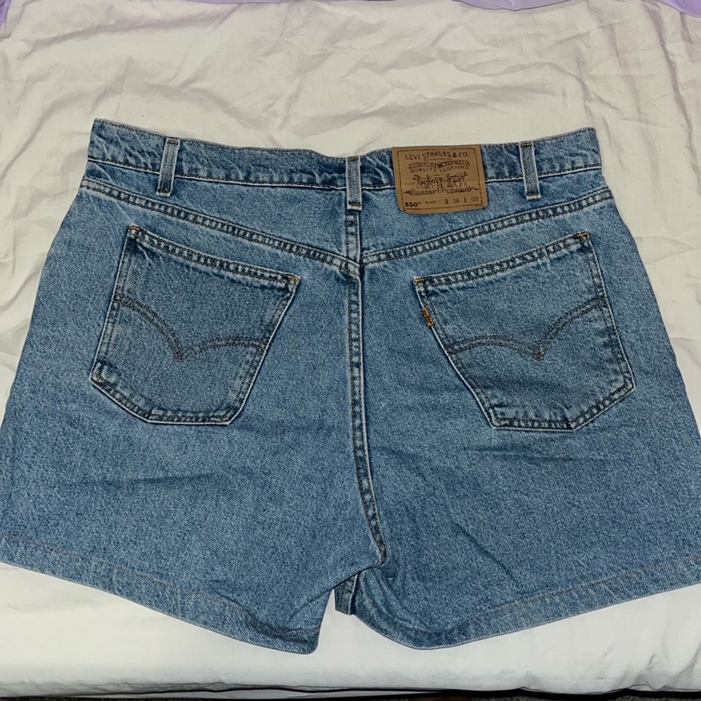 550 orange tab Levi’s shorts w36